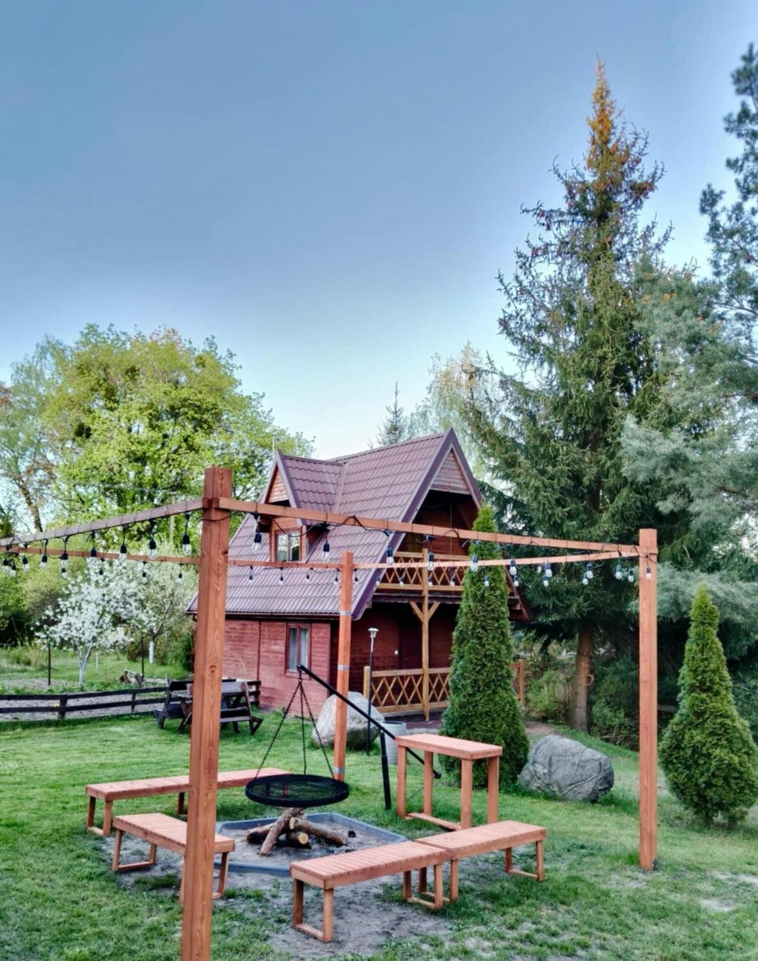 Villa Pod Kogutkiem Kruklanki Exterior foto